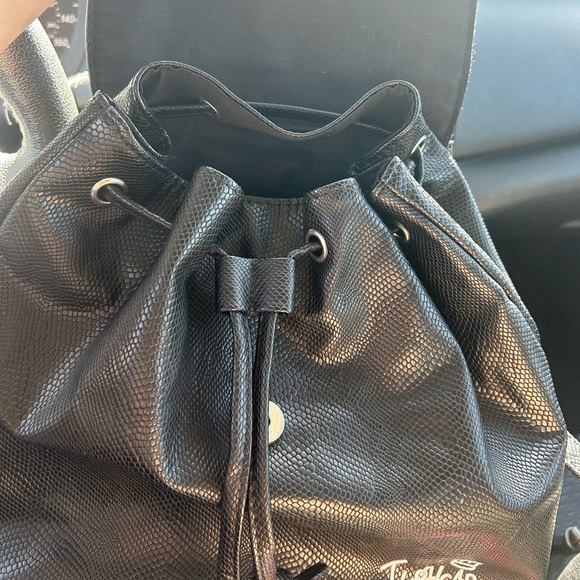 Riverdale Southside Serpents Flap Mini Backpack Exclusive New - Picture 4 of 4